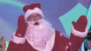 Зрители на новогоднее юмористическое шоу "Аншлаг" 3 декабря