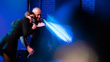 Вокалистка в дуэтный проект