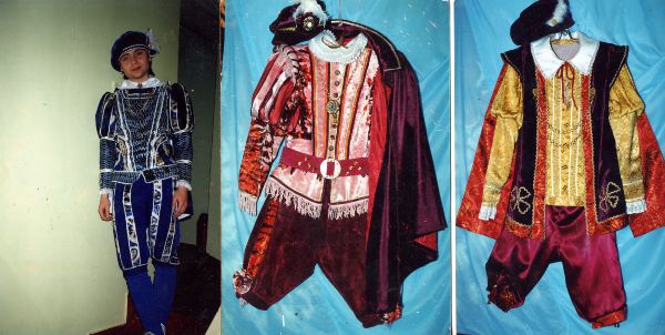 Фото Продам театральные исторические костюмы и шляпы