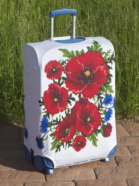 Фото Чехлы на чемоданы